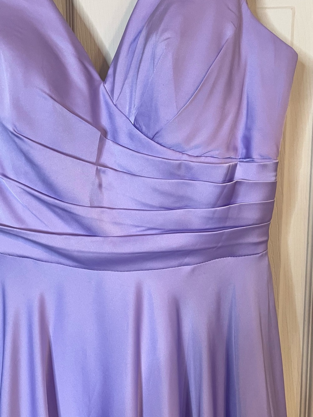 Elegant Lavender A-Line Dress - V-Neck Evening Gown
